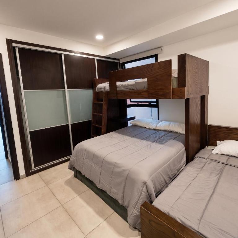 Departamento de lujo en Col Americana con alberca - Two-Bedroom Apartment - 14