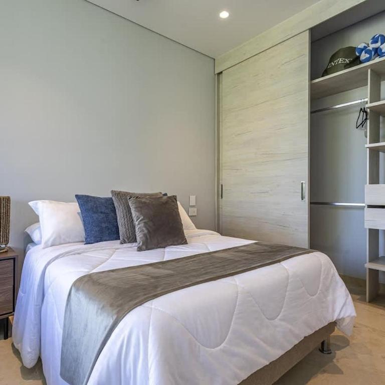 3 Bedroom apt with jacuzzi in Baru - Three-Bedroom Apartment with View - 22