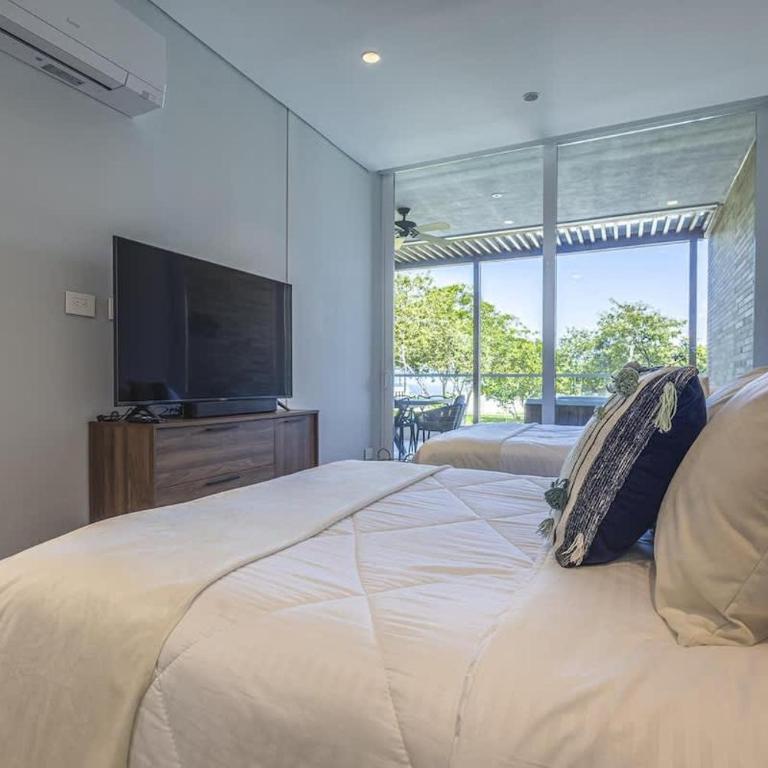 3 Bedroom apt with jacuzzi in Baru - Three-Bedroom Apartment with View - 24