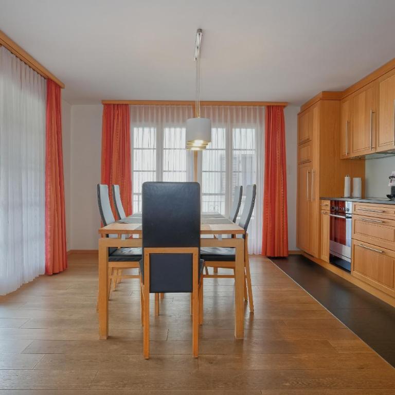 Apartment Stotzhalten 3.5 - GriwaRent AG - Apartment mit 2 Schlafzimmern und Balkon - 3