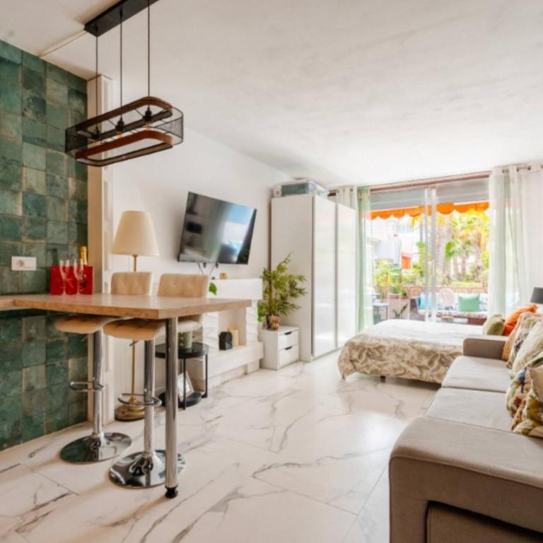 Tropical garden view with pool - Apartamento de 1 dormitorio - 27