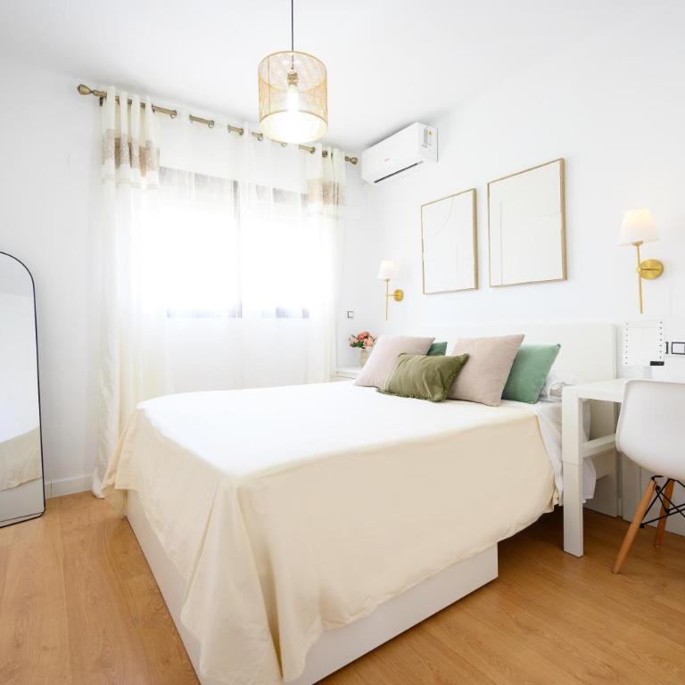 Teatinos Málaga Living 2 dormitorios Parking - Two-Bedroom Apartment - 6