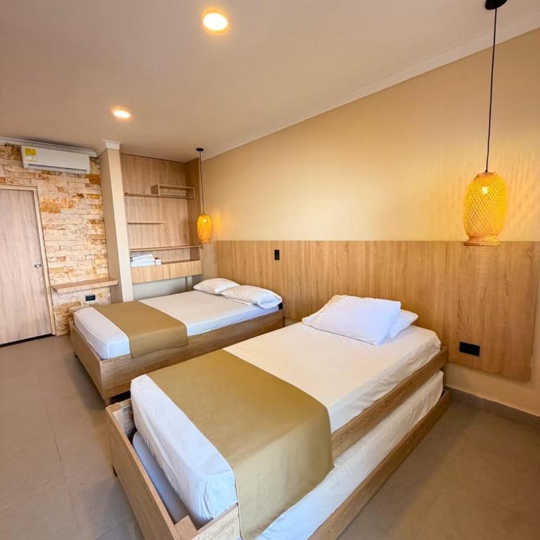 Hotel La Mansión - Habitación Triple - 1