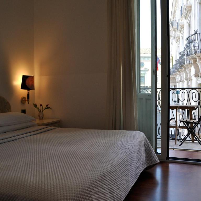 B&B Palazzo Sant'Alfano - Deluxe Double Room with Balcony - 1