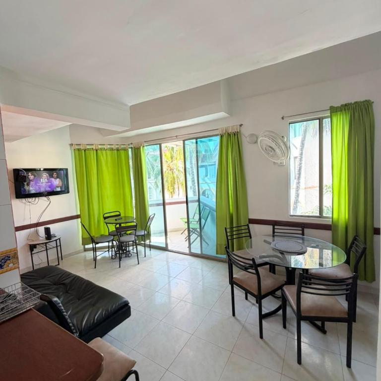 Apartamento Duplex con Piscina- Playa Rodadero - Three-Bedroom Apartment with Balcony - 17