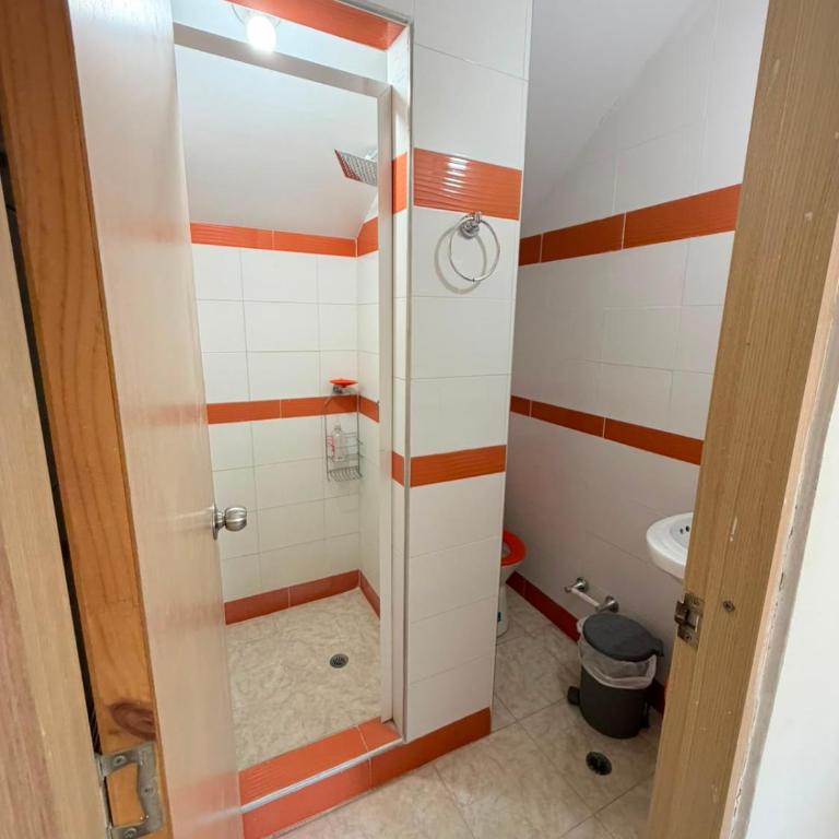 Apartamento Duplex con Piscina- Playa Rodadero - Three-Bedroom Apartment with Balcony - 23