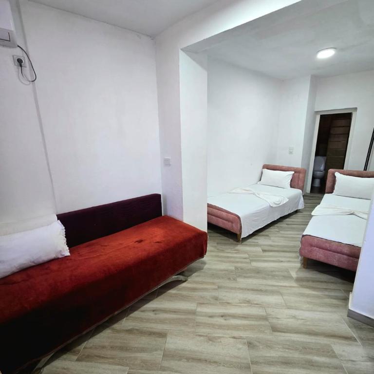 Casa Lu - Apartman sa 2 Spavaće Sobe i Balkonom - 7