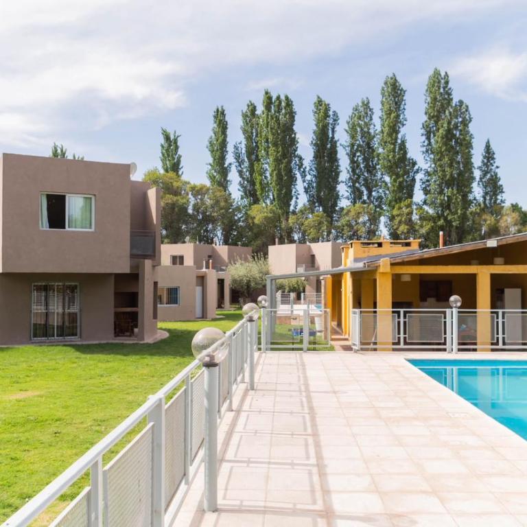 LOS OLIVOS DE ARON departamentos y cabañas - Family Two-Bedroom Apartment with View - 2