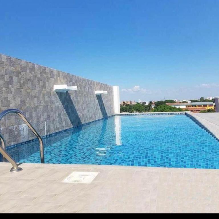 Amplio Dpto de 2 Dormitorios,Patio Privado con Pérgola & Ubicación Inigualable - Two-Room Apartment - 6