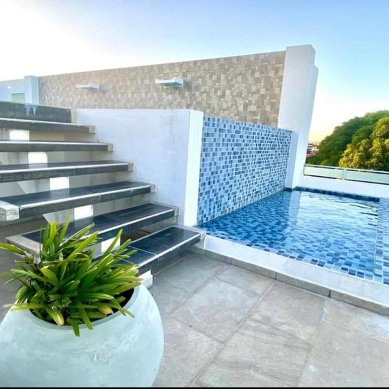 Amplio Dpto de 2 Dormitorios,Patio Privado con Pérgola & Ubicación Inigualable - Two-Room Apartment - 9