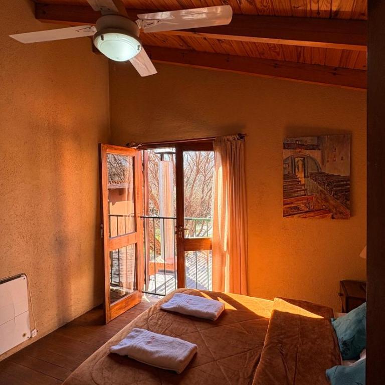 Complejo Inti Wara - frente al Río Los Reartes - Casa con 1 dormitorio - 8