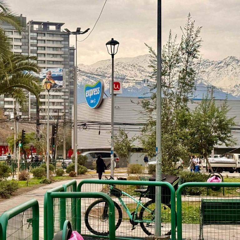 Beautiful and modern opposite the Irarrazaval Metro station - Apartment - 26