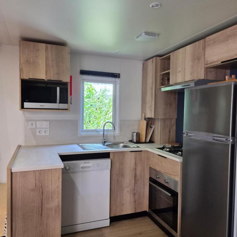 Mobil home HAUT DE GAMME SUR LA COTE D'AZUR - Haus mit 3 Schlafzimmern - 6