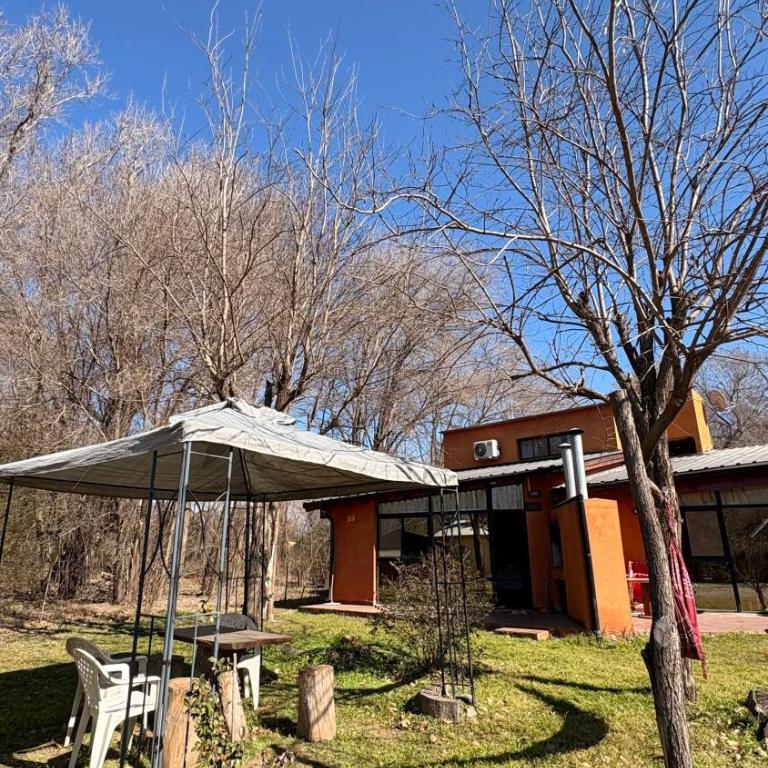 Complejo Inti Wara - frente al Río Los Reartes - Suite con bañera de hidromasaje - 29