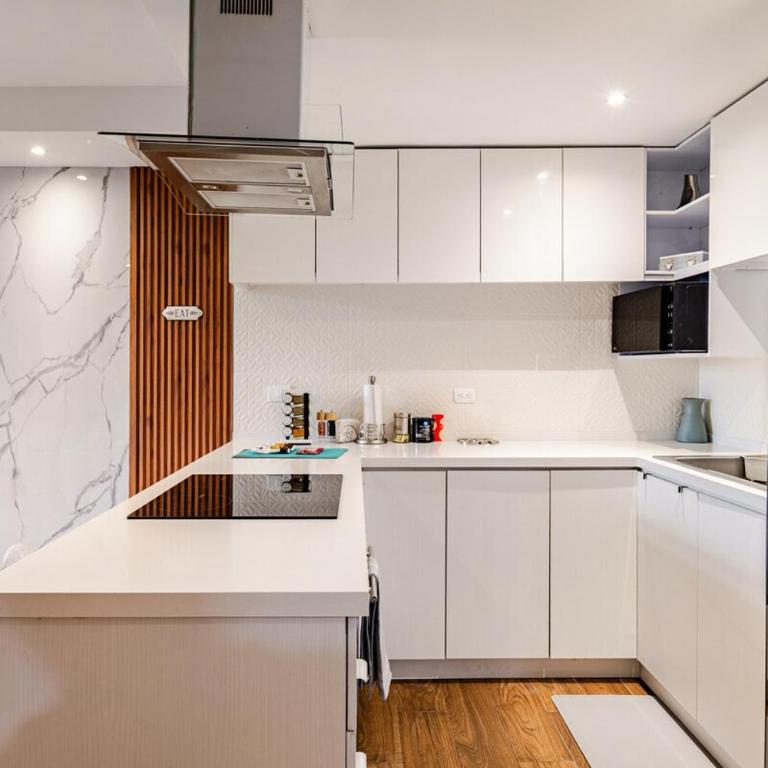 Modern and centrally located, 10 min from Macroplaza with pool - Apartamento de 2 dormitorios - 3