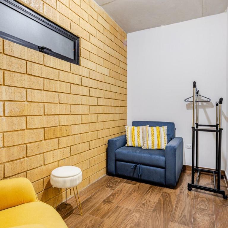 Modern and centrally located, 10 min from Macroplaza with pool - Apartamento de 2 dormitorios - 13