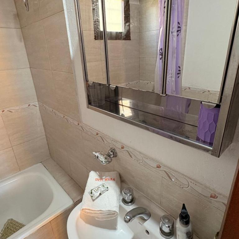 Complejo Inti Wara - frente al Río Los Reartes - Casa con 1 dormitorio - 5