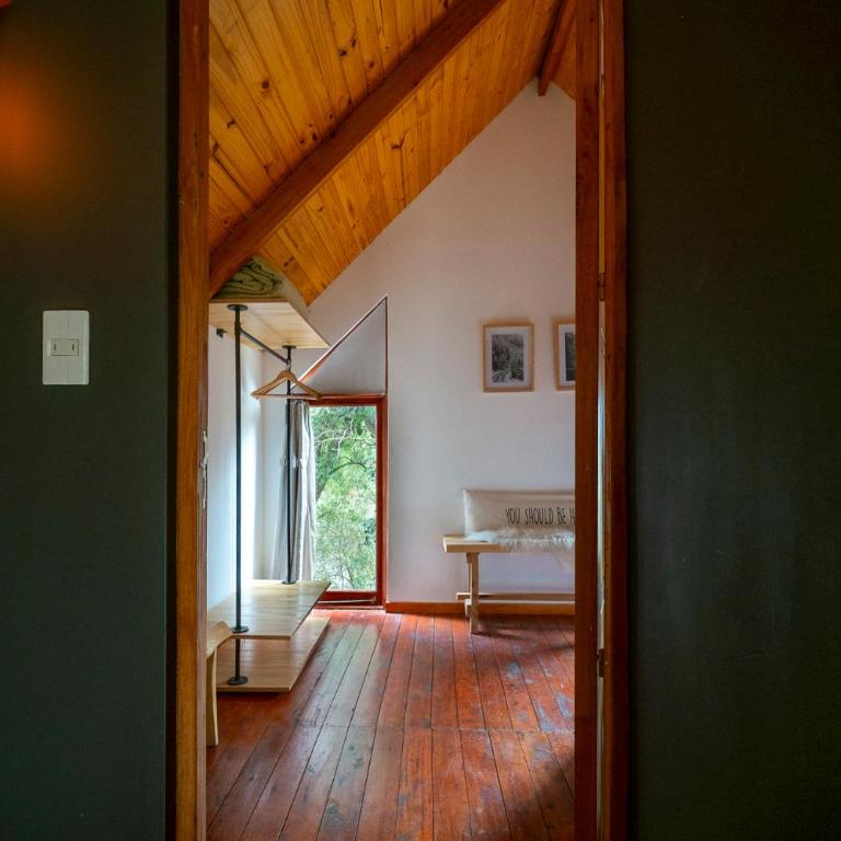 Casita Bandurrias - Bariloche - Two-Bedroom Chalet - 43