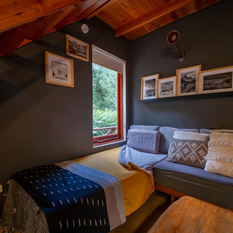 Casita Bandurrias - Bariloche - Two-Bedroom Chalet - 54