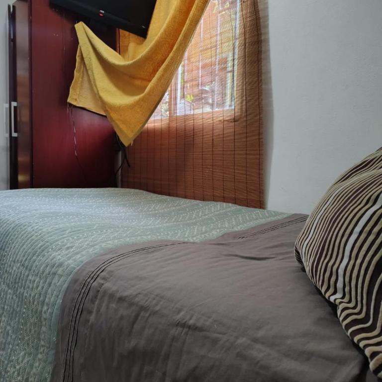 HOSPEDAJE LA REINA u - Habitación Individual - 10