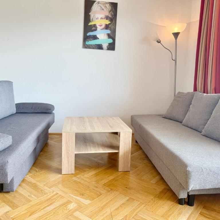 Apartment Karawankenblick with Lake View - Free Parking - Apartment mit 1 Schlafzimmer, Balkon und Meerblick - 12