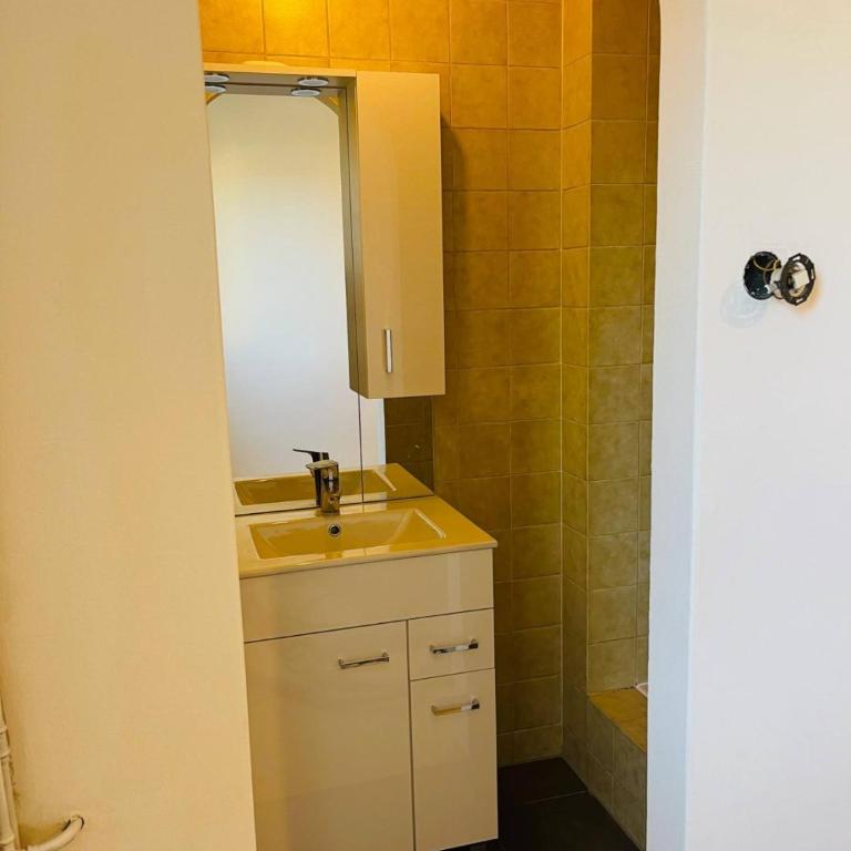 NOOR - Compact City Stay - Free Parking & Near Messe - Apartamento de 2 dormitorios - 15