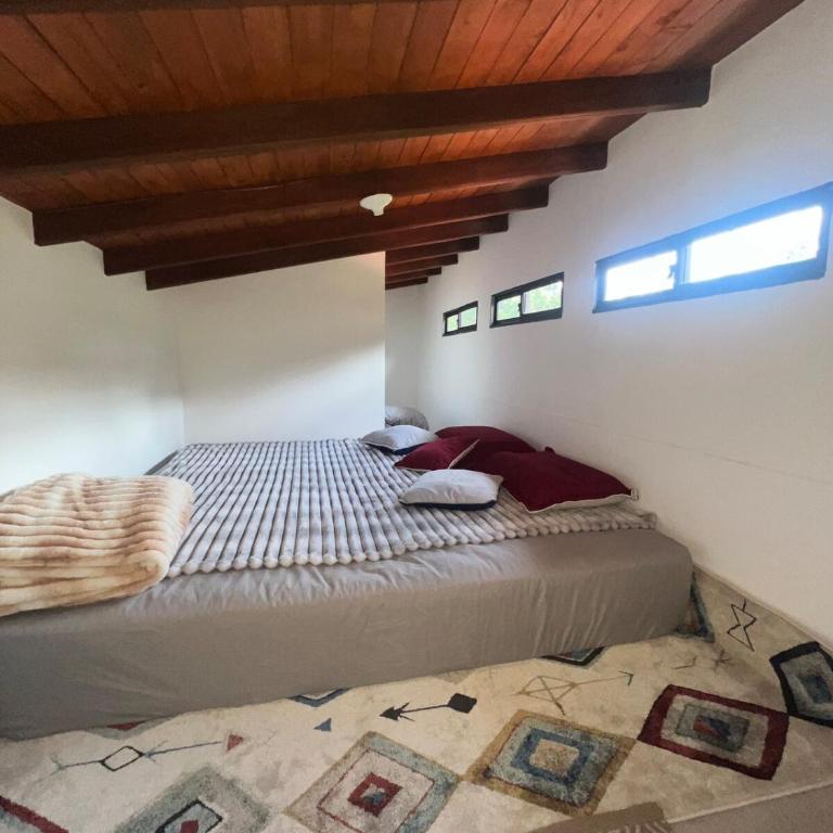 Cabaña La Suiza con Jacuzzi a 5 min del aeropuerto JMC - Casa de 2 dormitorios - 5
