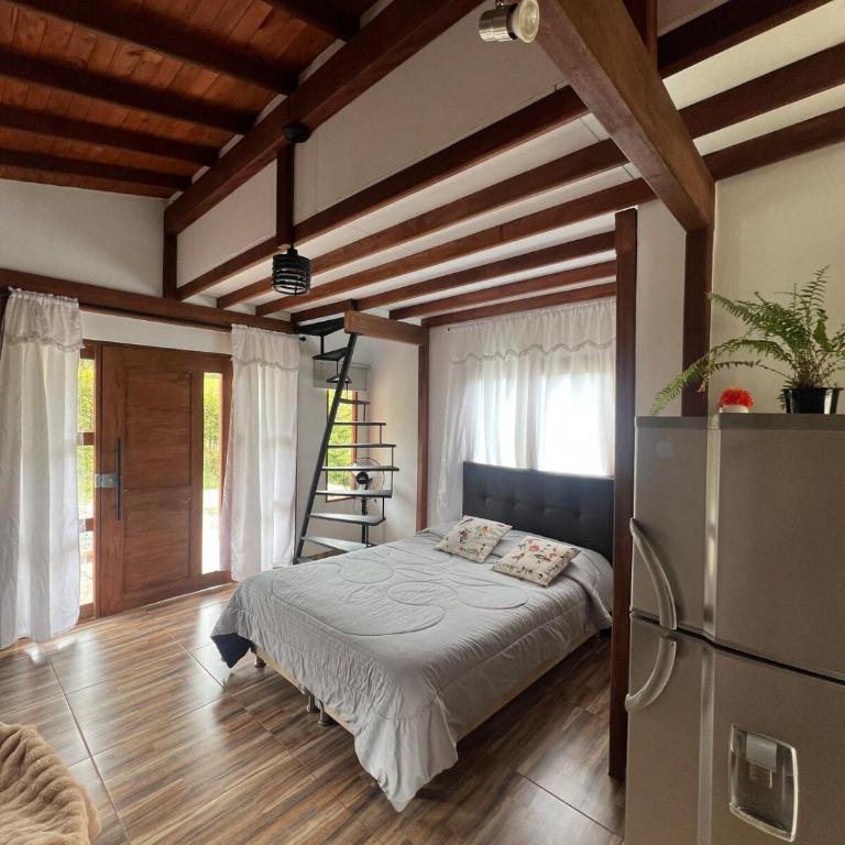 Cabaña La Suiza con Jacuzzi a 5 min del aeropuerto JMC - Casa de 2 dormitorios - 4
