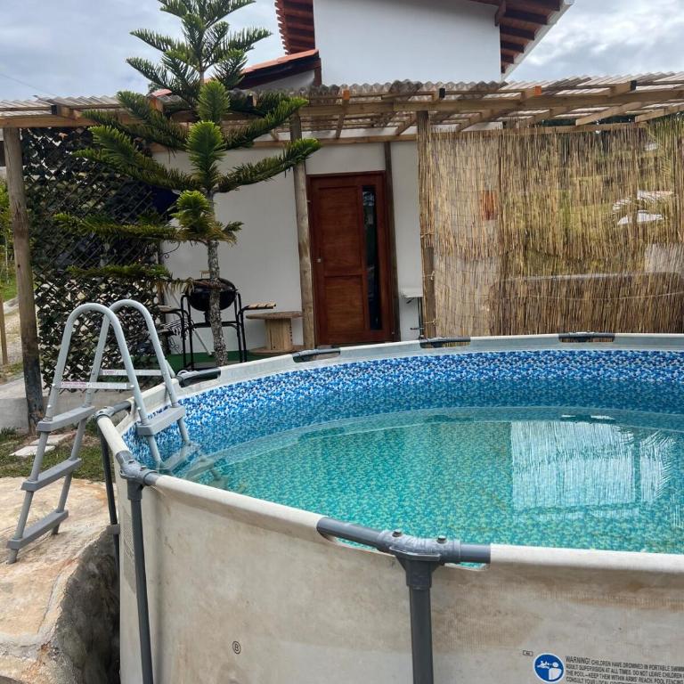 Cabaña La Suiza con Jacuzzi a 5 min del aeropuerto JMC - Casa de 2 dormitorios - 20