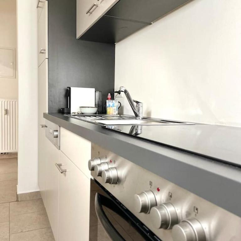 NOOR - Central Comfy Apartment - Self Check-in - Deluxe Apartment - 7