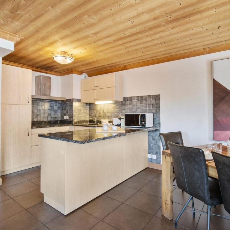 Superbe appartement central - 10 pers. - FR-1-640-89 - Apartment - 3