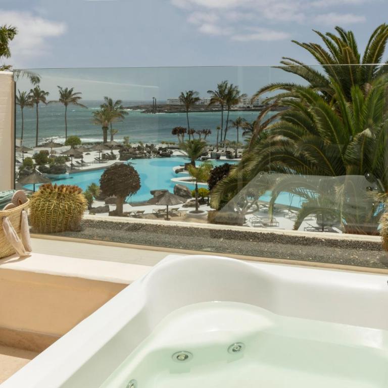 Paradisus Salinas Lanzarote - All Inclusive - Adults Only - Suite The Reserve con jacuzzi - Frente al océano - 1