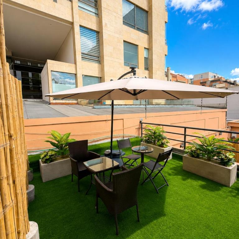 Villa Bamboo Oasis - NUJU Rentals Bogota - Apartamento de 4 dormitorios con balcón - 29