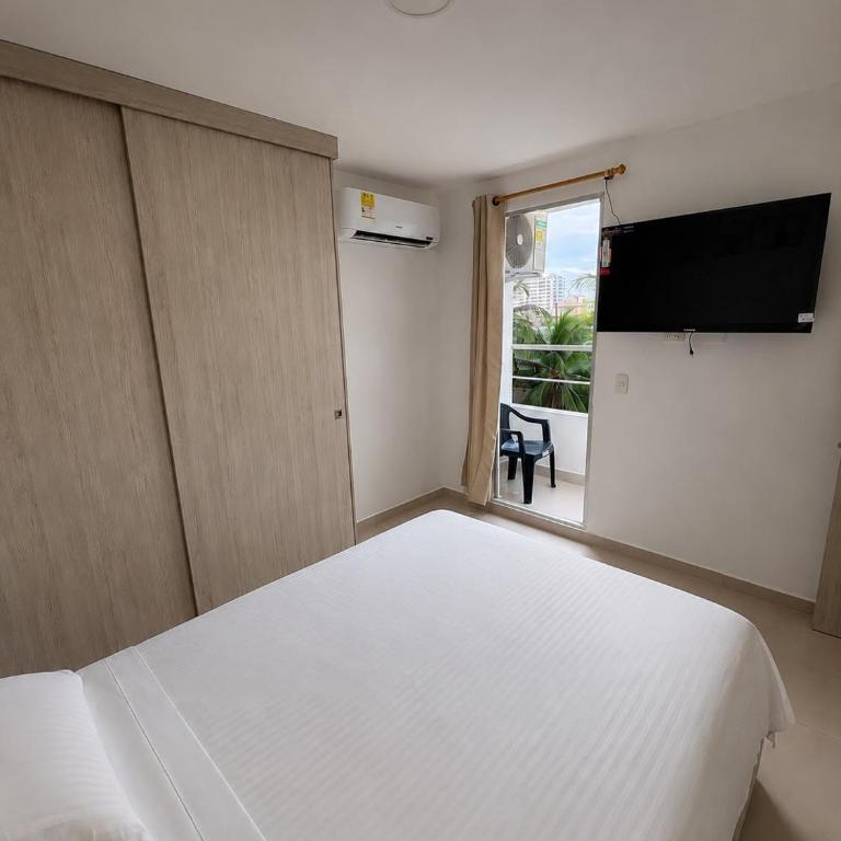 CONSTRUESCALA PM - Torre 811 - Three-Bedroom Standard Apartment - 11