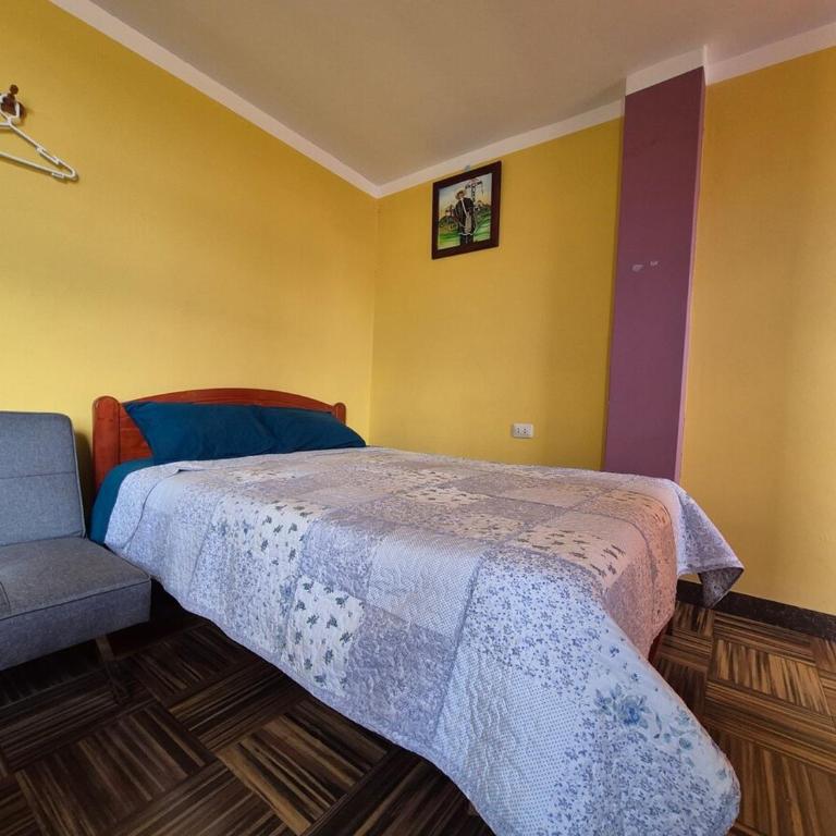 Studio apartment in a family home - One-Bedroom Apartment - 6