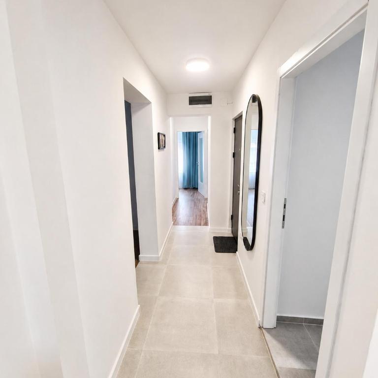 Tango Apartment Sarajevo - City Retreat - Two-Bedroom Apartment with Balcony - 3