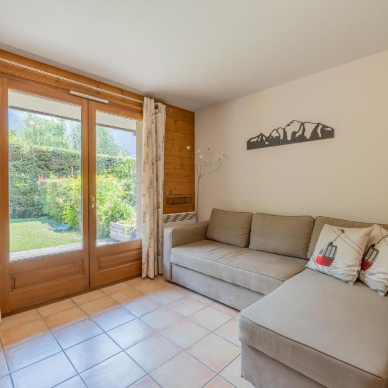Apt Les Capucins Quiet Chamonix Base w/ Private Garden - Happy Rentals - Appartamento - Piano Terra - 3