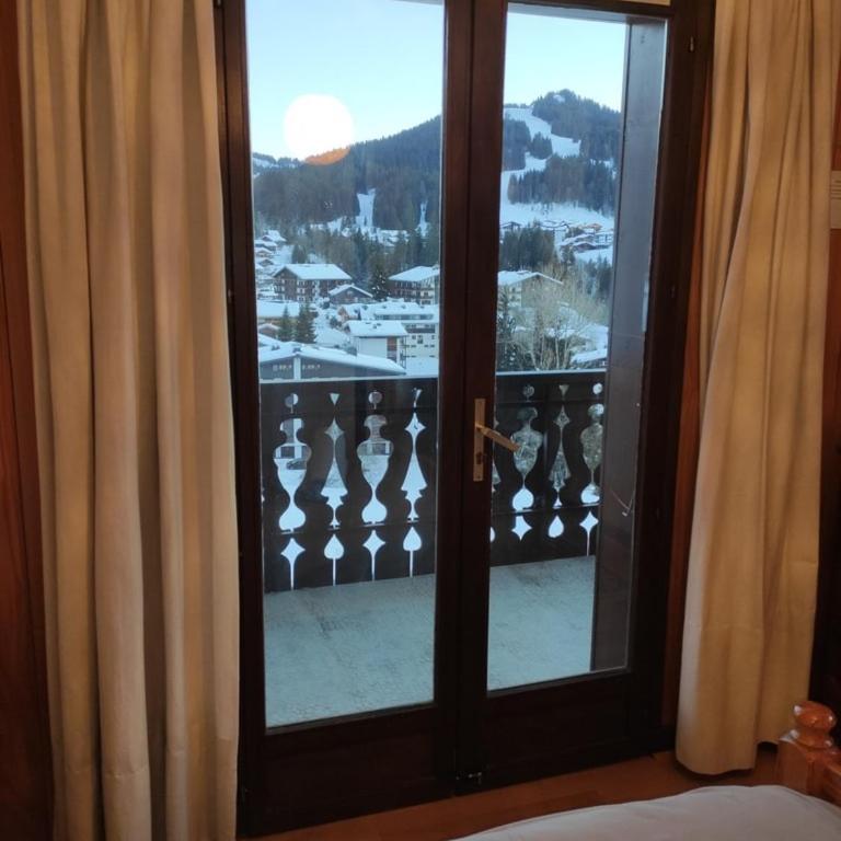 Lovely Ski Chaalet with great views - Casa con 1 Camera da Letto - 13