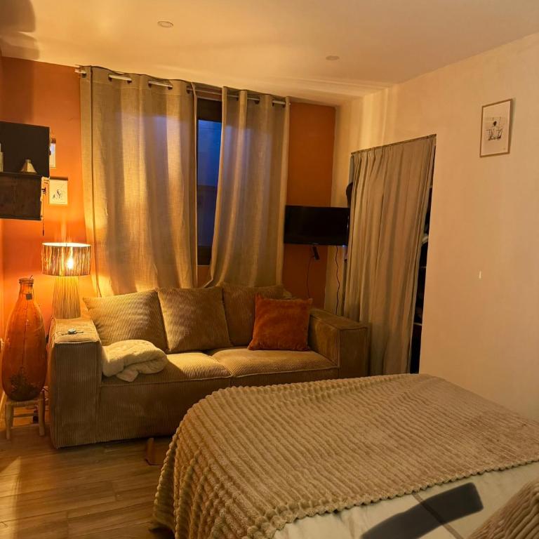 Le Camargue cosy - Apartment - Ground Floor - 11