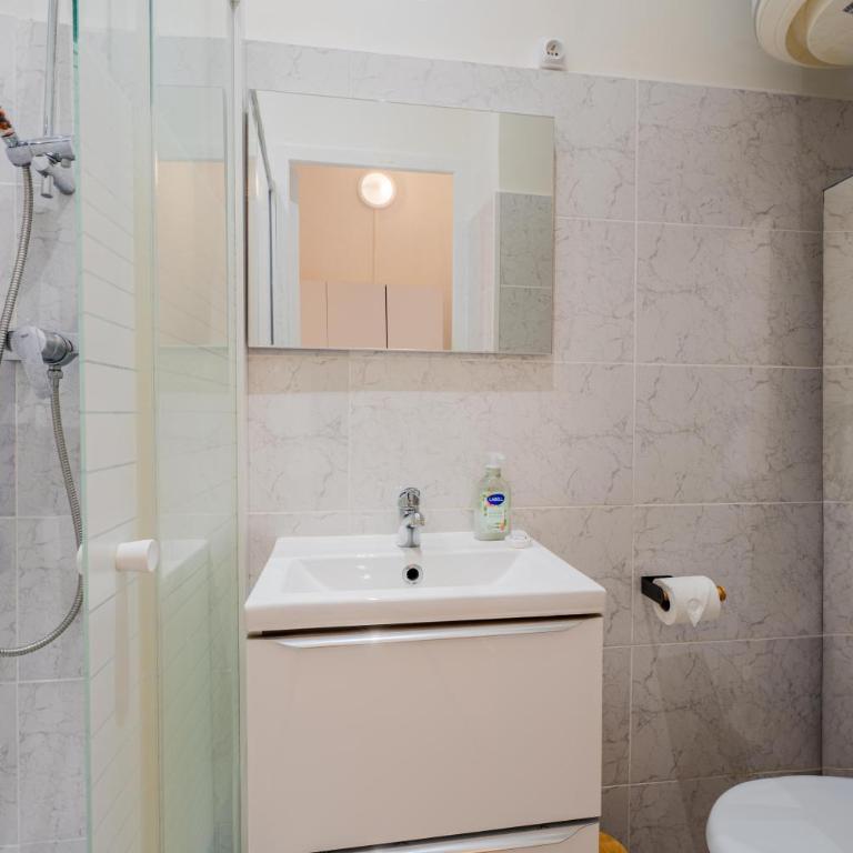 Meilleur emplacement de Nice, le Port, charme 2 - One-Bedroom Apartment - 7
