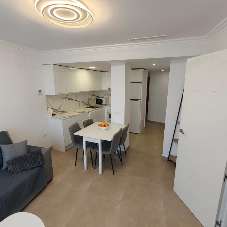 HollidayCapri - Appartement 2 Chambres - 6