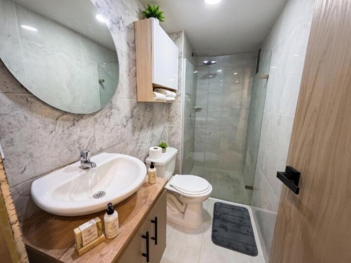 Moderno al norte Full equipado 2 aires 6 camas - Apartamento de 2 dormitorios - 4