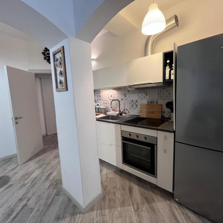 La Dimora di Via Roma By Elba Holidays - Two-Bedroom Apartment - 19