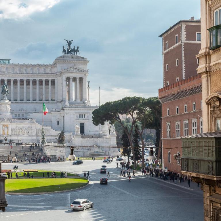 Amazing Suite Piazza Venezia - Apartment - 1