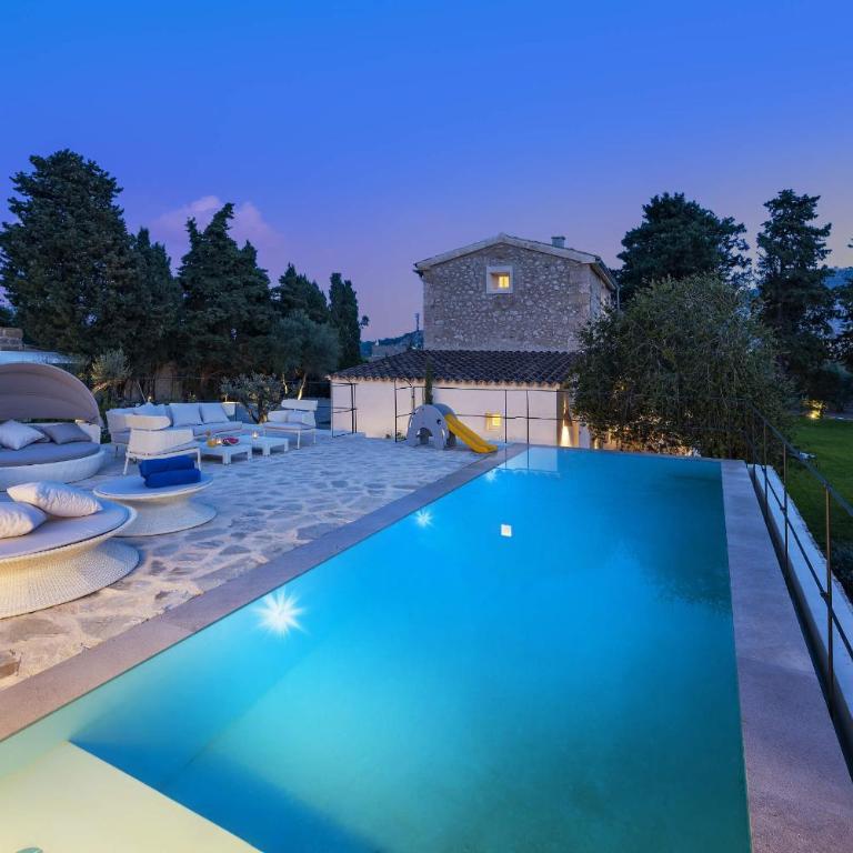 Villa Antigua - Villa with Private Pool - 12