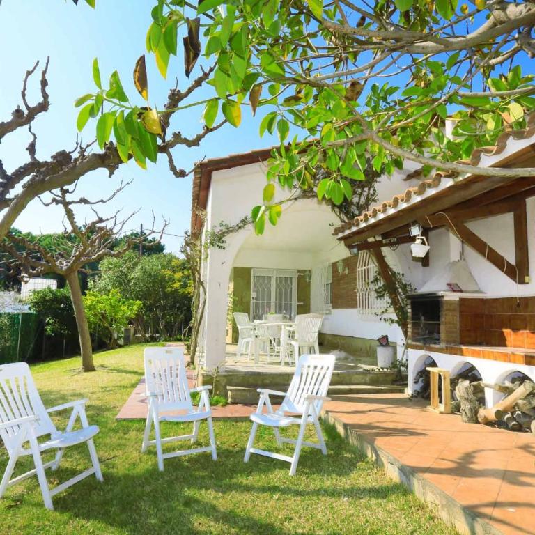 LITORAL COSTA DORADA - CASA AUSTRAL Only families - Ferienhaus mit 3 Schlafzimmern - 4