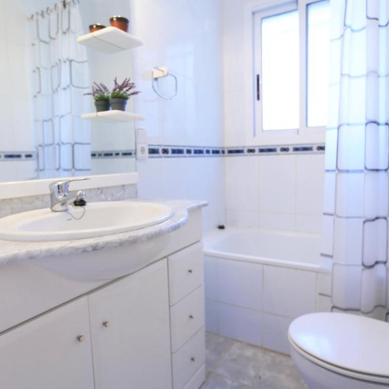 LITORAL COSTA DORADA - CASA AUSTRAL Only families - Ferienhaus mit 3 Schlafzimmern - 19