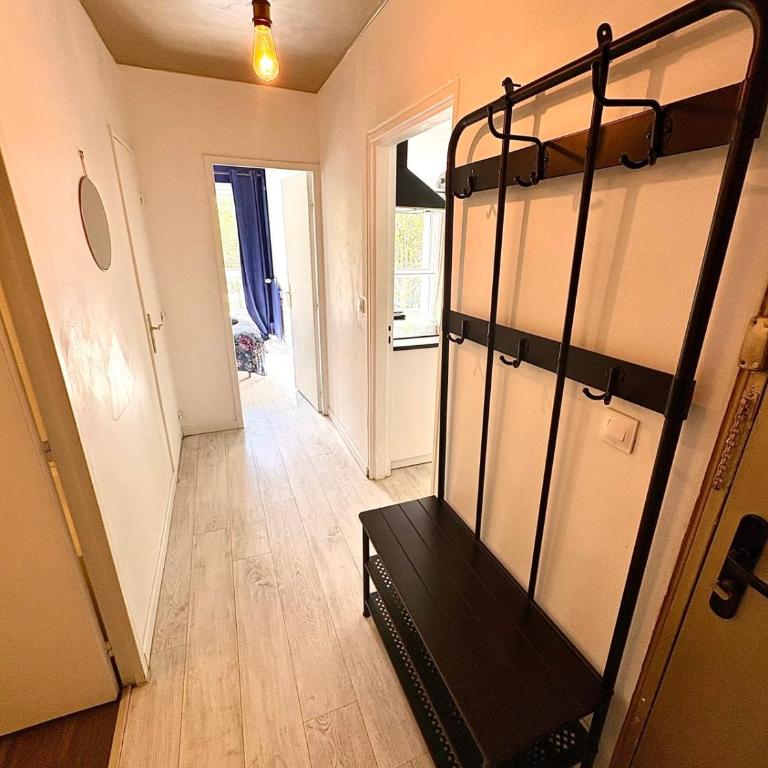 Beautiful 54 m apartment with a parking in the center of Nantes - Apartment - 6