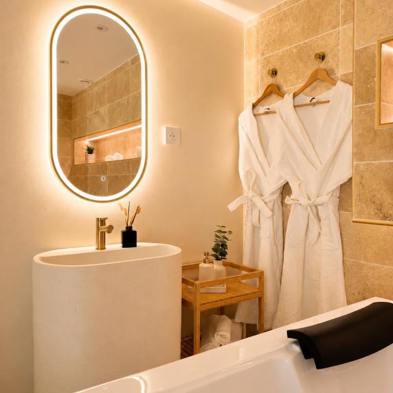 L'Escapade - Suite romantique avec balnéo - Apartment mit 1 Schlafzimmer - 16