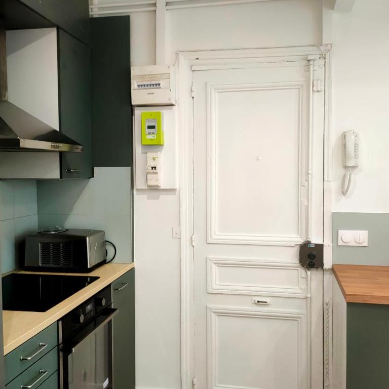 Charmant T2 proche de Montmartre - Appartement - 6